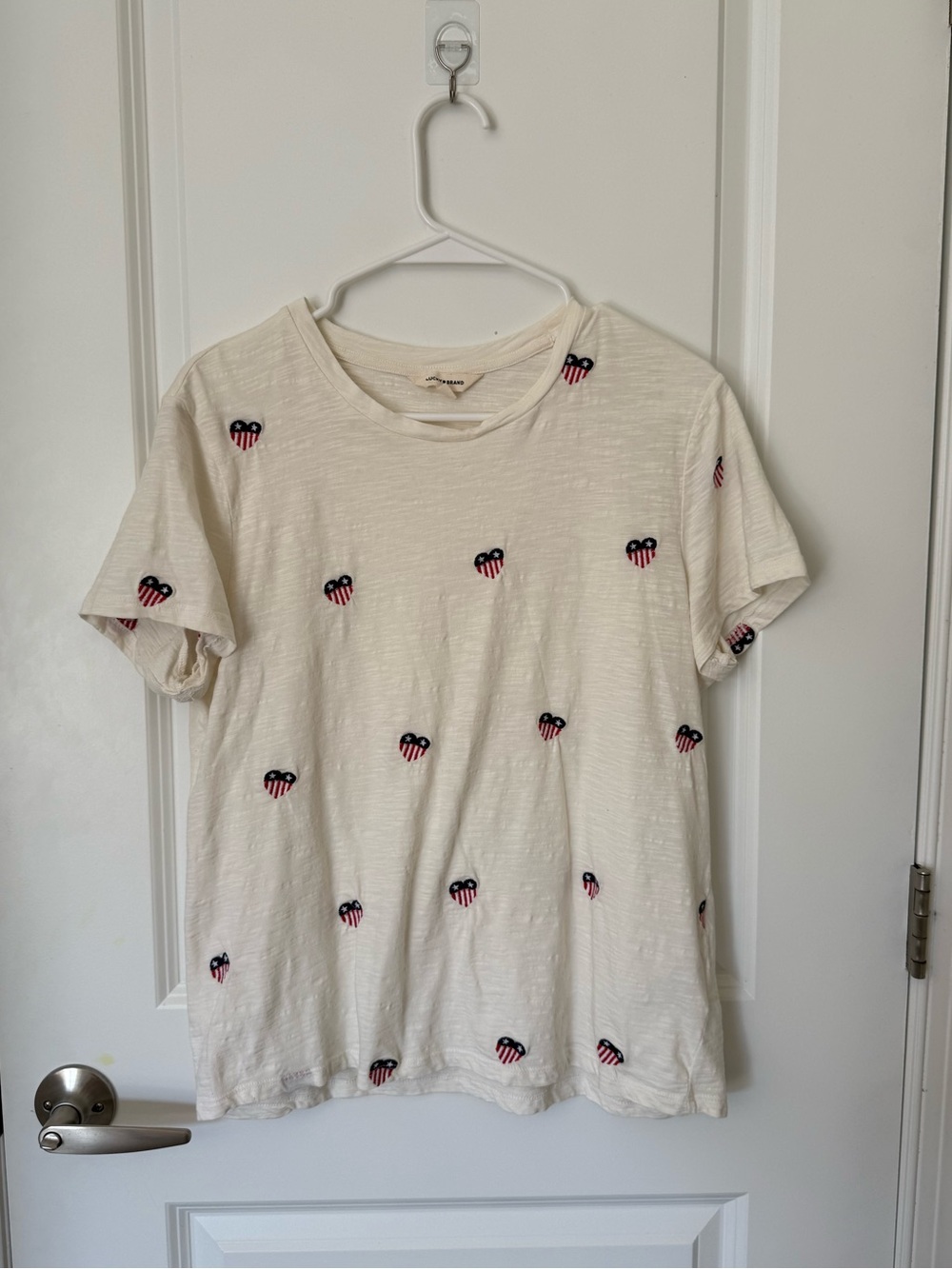 Lucky Brand Cream Short-Sleeve Tee with Red & Navy Heart Embroidery